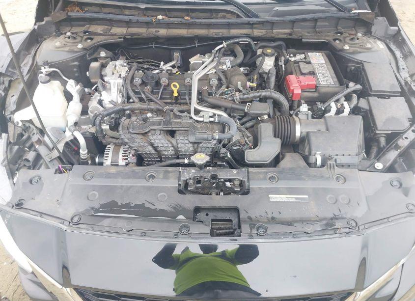 Photo 10 of 2022 Nissan Altima SR FWD (VIN 1N4BL4CV9NN374217)