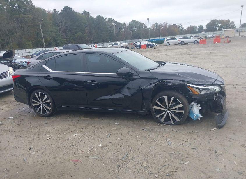 Photo 13 of 2022 Nissan Altima SR FWD (VIN 1N4BL4CV9NN374217)