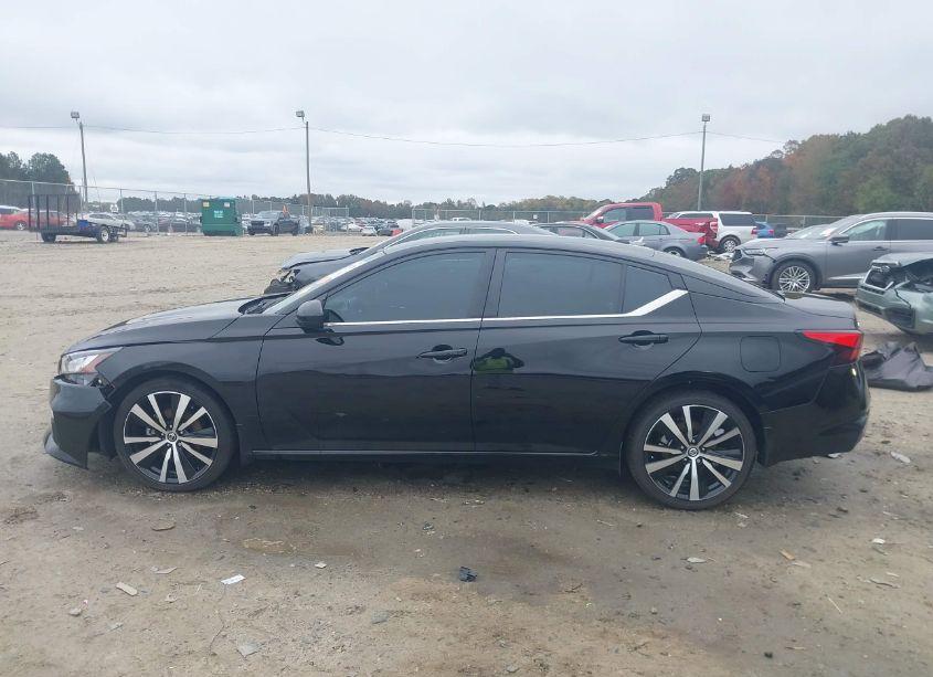 Photo 14 of 2022 Nissan Altima SR FWD (VIN 1N4BL4CV9NN374217)