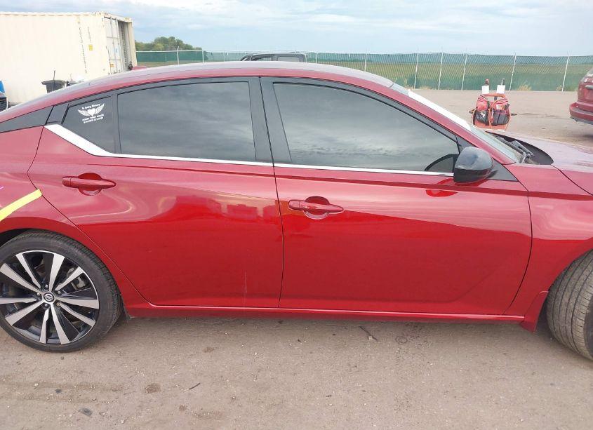 Photo 13 of 2022 Nissan Altima SR FWD (VIN 1N4BL4CV9NN378221)