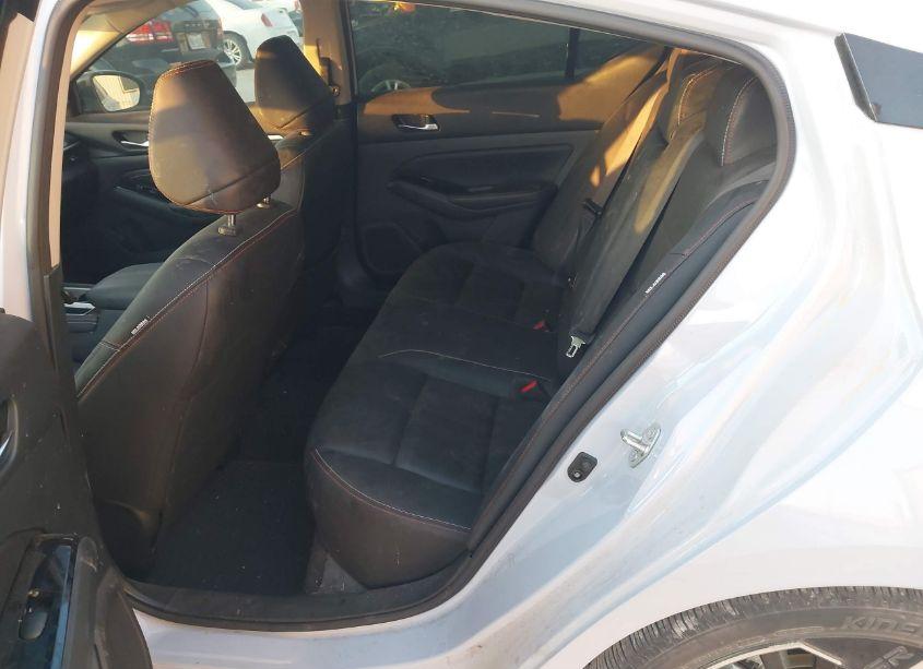 Photo 8 of 2023 Nissan Altima SR FWD (VIN 1N4BL4CV9PN312190)