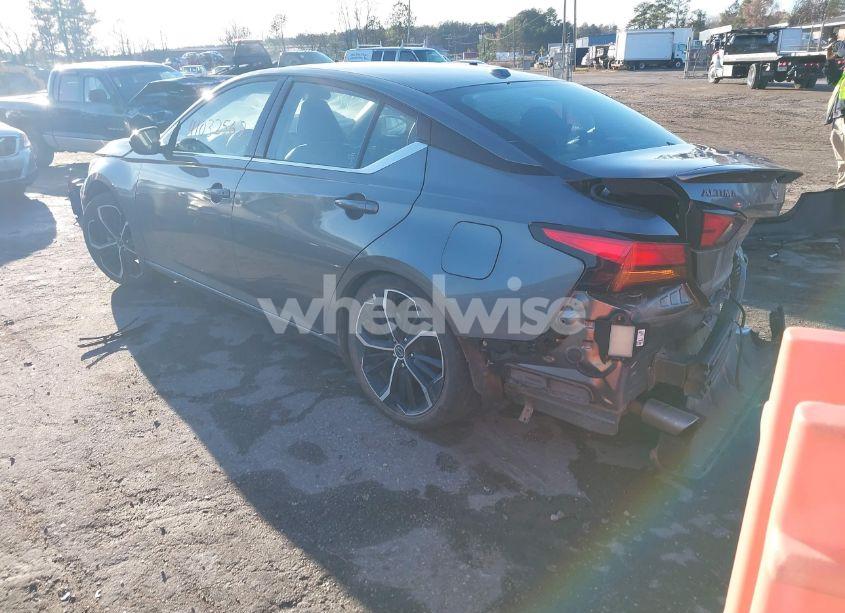 Photo 3 of 2023 Nissan Altima SR FWD (VIN 1N4BL4CV9PN336327)