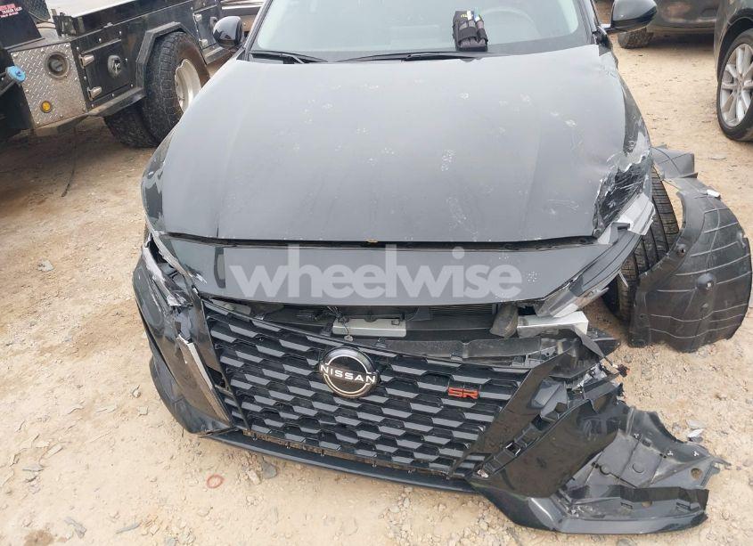 Photo 11 of 2023 Nissan Altima SR FWD (VIN 1N4BL4CV9PN339311)