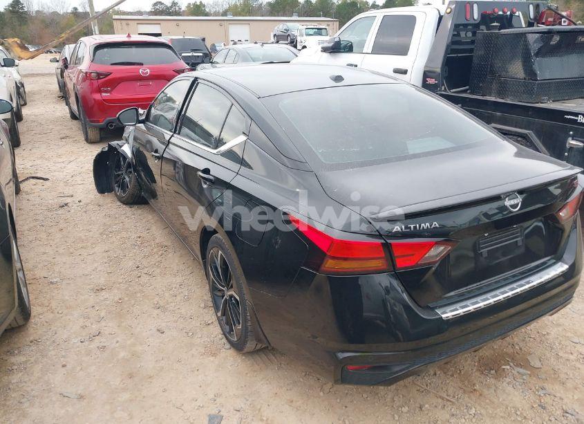 Photo 3 of 2023 Nissan Altima SR FWD (VIN 1N4BL4CV9PN339311)