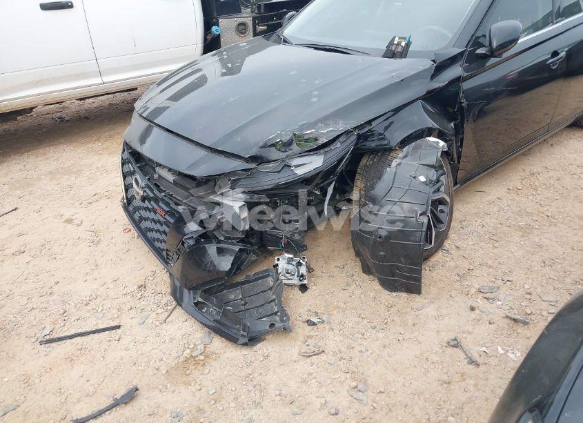 Photo 6 of 2023 Nissan Altima SR FWD (VIN 1N4BL4CV9PN339311)