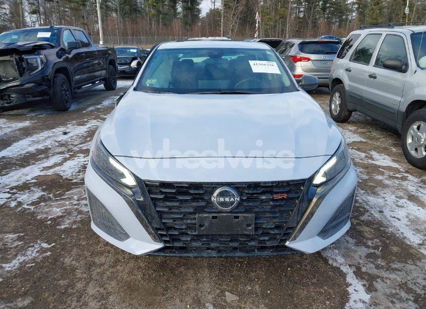 Photo 12 of 2023 Nissan Altima SR FWD (VIN 1N4BL4CV9PN391635)