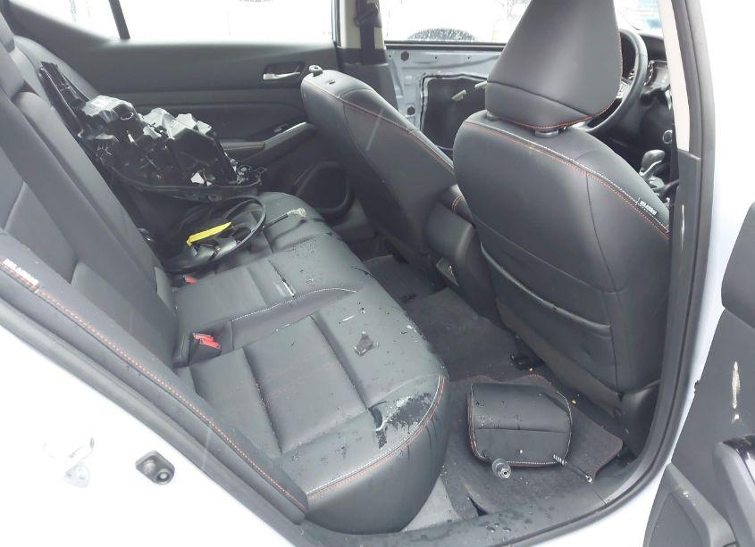 Photo 8 of 2023 Nissan Altima SR FWD (VIN 1N4BL4CV9PN398648)