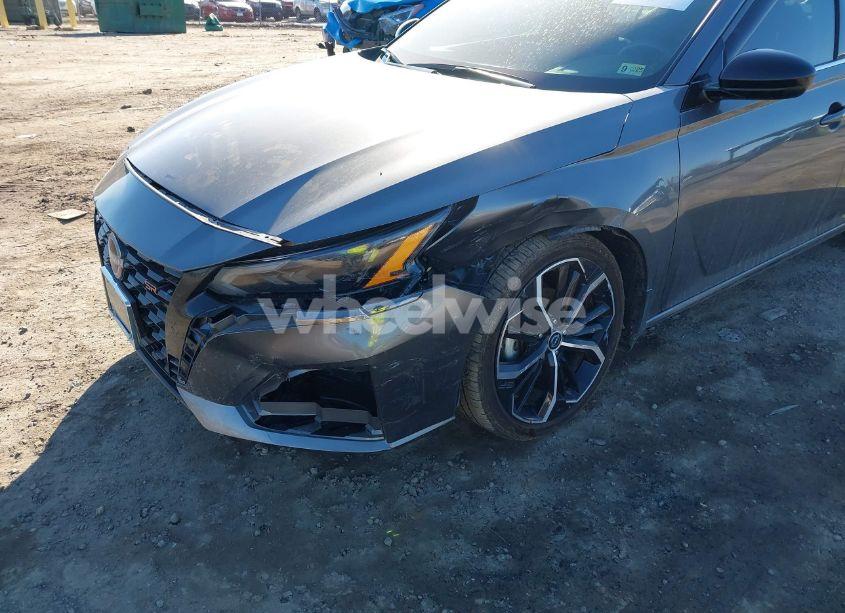 Photo 6 of 2024 Nissan Altima SR FWD (VIN 1N4BL4CV9RN326156)