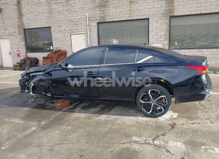 Photo 15 of 2024 Nissan Altima SR FWD (VIN 1N4BL4CV9RN396868)