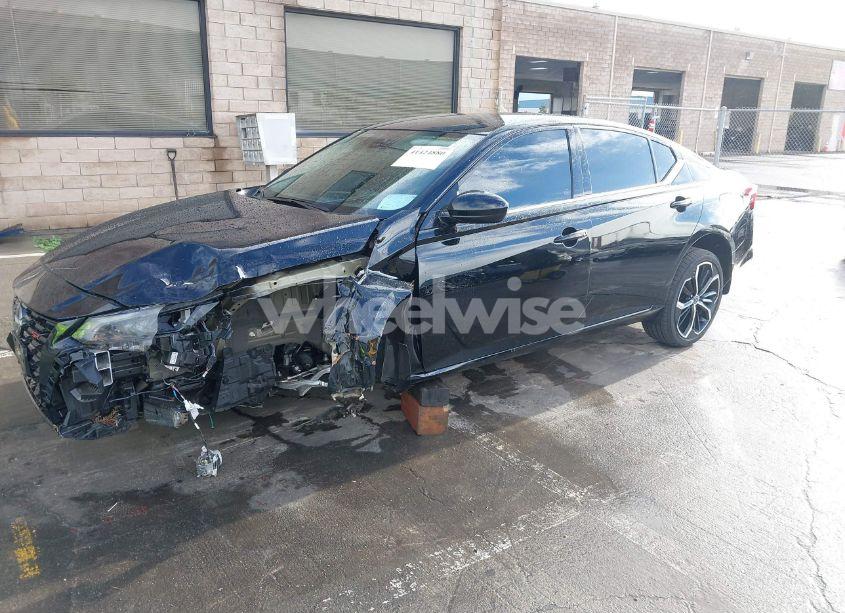 Photo 2 of 2024 Nissan Altima SR FWD (VIN 1N4BL4CV9RN396868)
