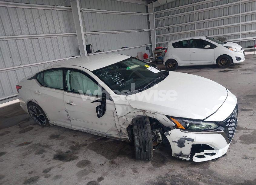 Photo 13 of 2024 Nissan Altima SR FWD (VIN 1N4BL4CV9RN401938)