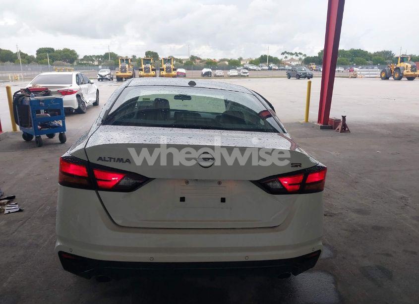 Photo 16 of 2024 Nissan Altima SR FWD (VIN 1N4BL4CV9RN401938)