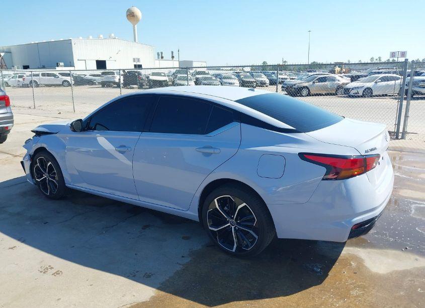 Photo 14 of 2024 Nissan Altima SR FWD (VIN 1N4BL4CV9RN427262)