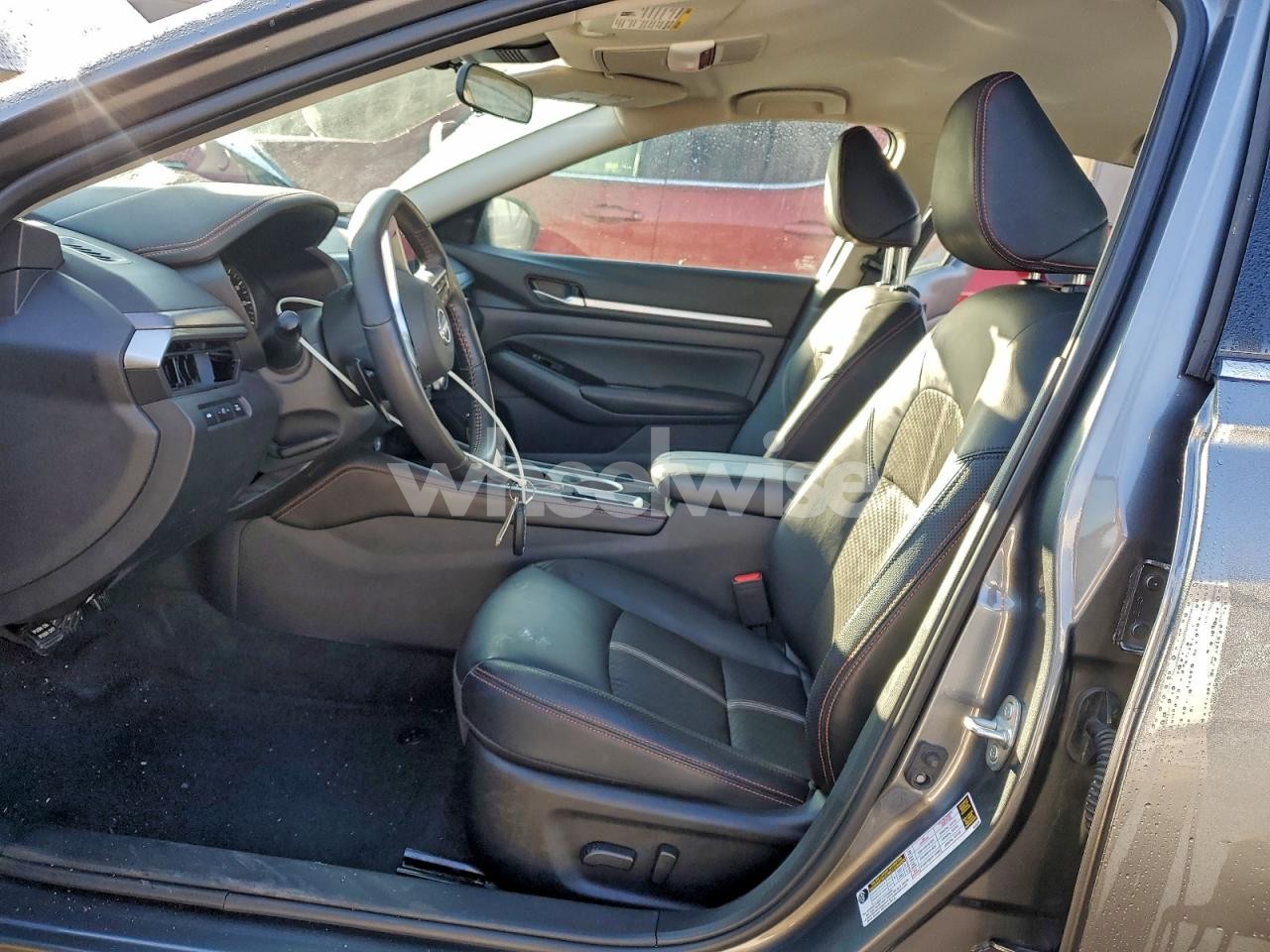 Photo 7 of 2025 NISSAN ALTIMA SR (VIN 1N4BL4CV9SN315969)