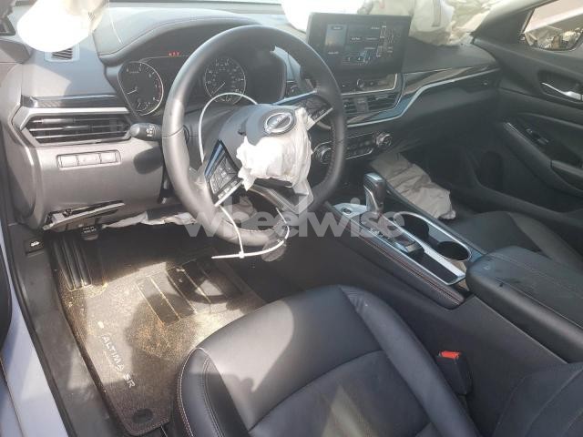 Photo 5 of 2025 NISSAN ALTIMA SR N/A (VIN 1N4BL4CV9SN331430)