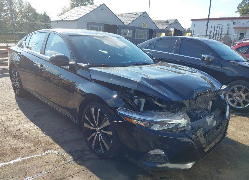 2019 Nissan Altima 2.5 SR (VIN 1N4BL4CVXKC108518) main photo