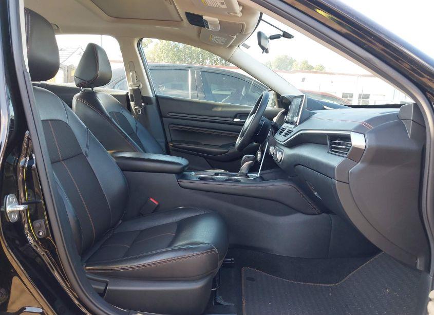 Photo 5 of 2019 Nissan Altima 2.5 SR (VIN 1N4BL4CVXKC108518)