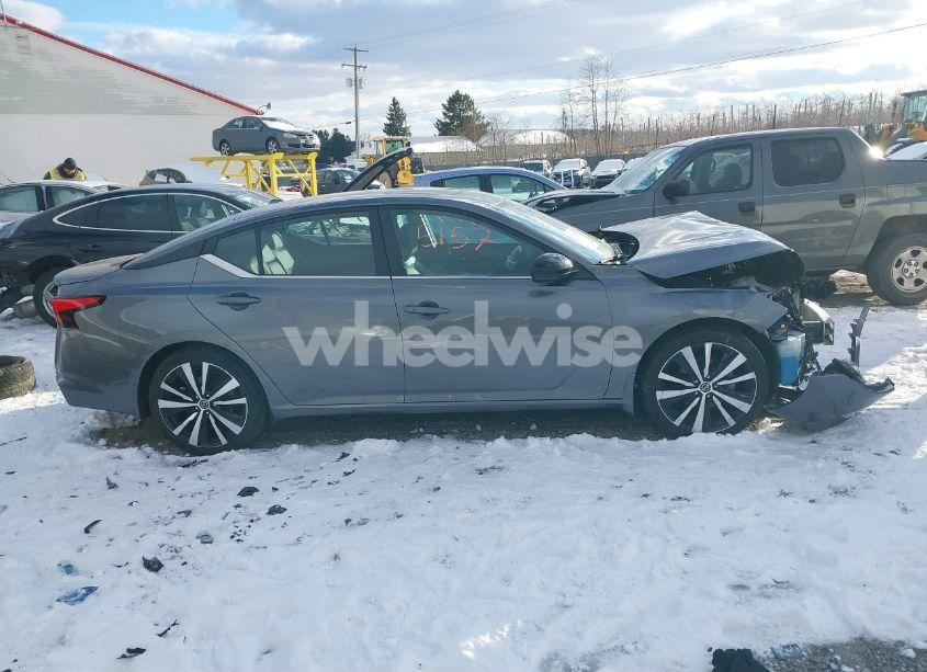 Photo 13 of 2019 Nissan Altima 2.5 SR (VIN 1N4BL4CVXKC122936)