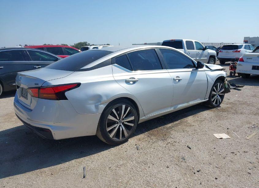 Photo 4 of 2019 Nissan Altima 2.5 SR (VIN 1N4BL4CVXKC149053)