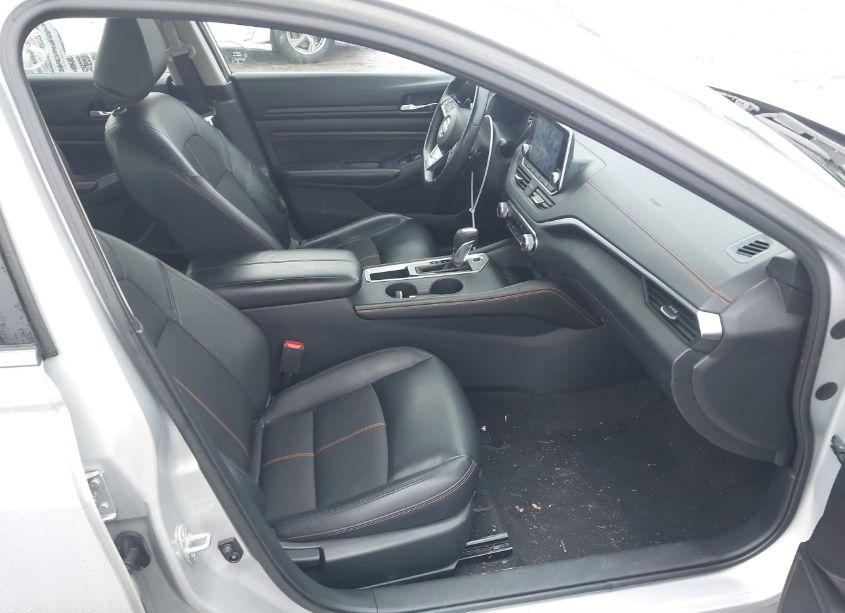 Photo 5 of 2019 Nissan Altima 2.5 SR (VIN 1N4BL4CVXKC159243)