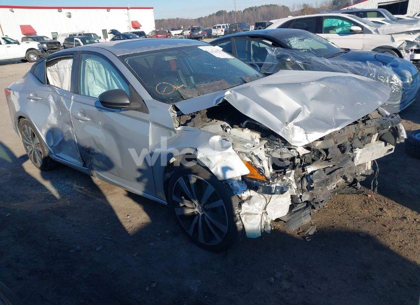 2019 Nissan Altima 2.5 SR (VIN 1N4BL4CVXKC171019) main photo