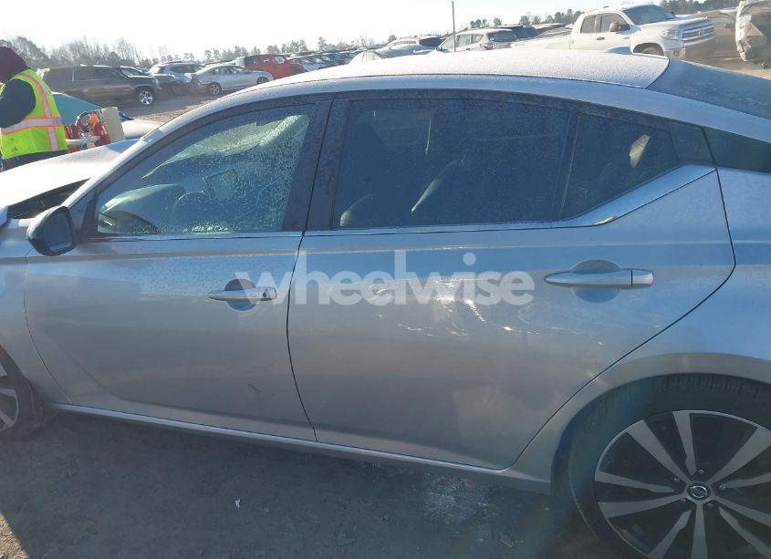 Photo 15 of 2019 Nissan Altima 2.5 SR (VIN 1N4BL4CVXKC171019)