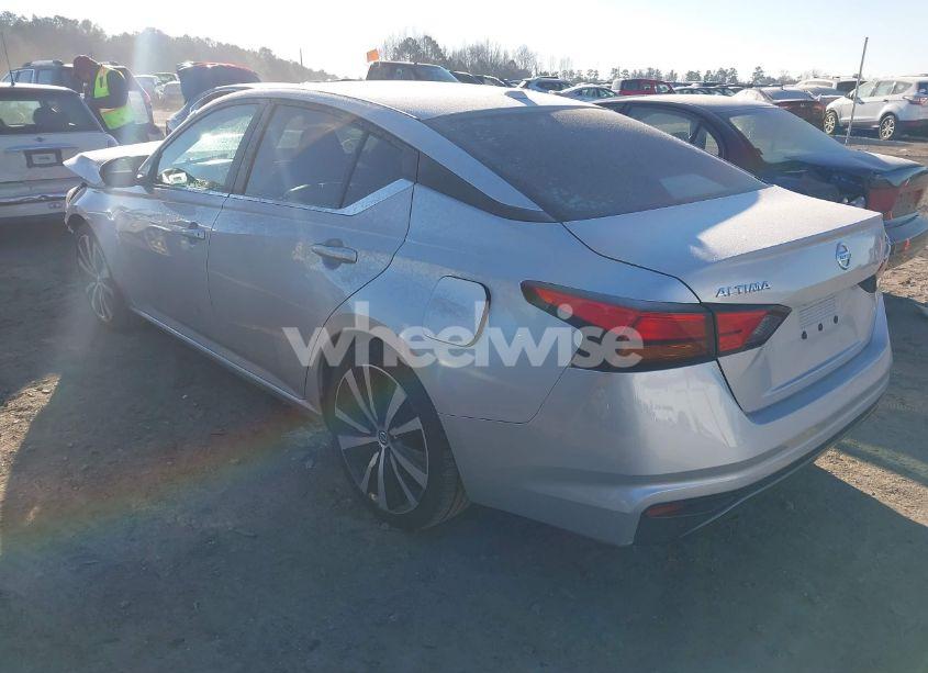 Photo 3 of 2019 Nissan Altima 2.5 SR (VIN 1N4BL4CVXKC171019)