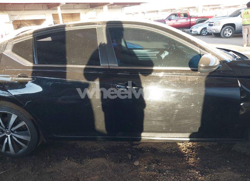 Photo 13 of 2019 Nissan Altima 2.5 SR (VIN 1N4BL4CVXKC198883)