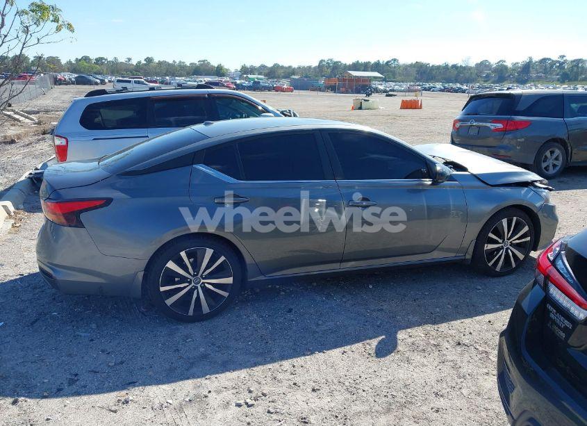 Photo 13 of 2019 Nissan Altima 2.5 SR (VIN 1N4BL4CVXKC202754)