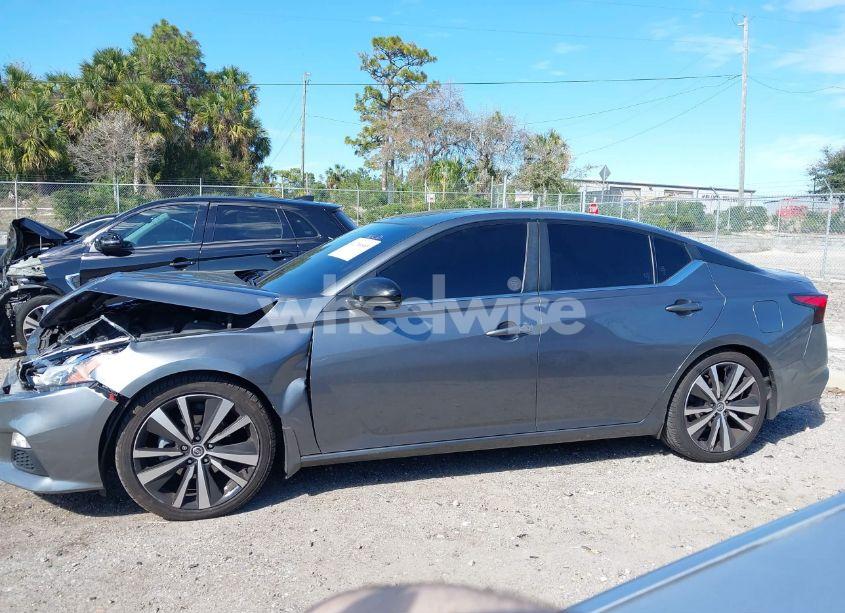 Photo 14 of 2019 Nissan Altima 2.5 SR (VIN 1N4BL4CVXKC202754)