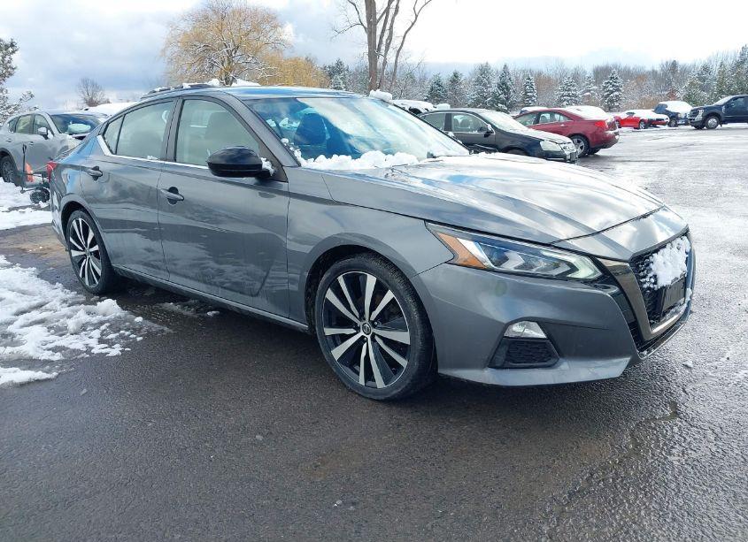 2019 Nissan Altima 2.5 SR (VIN 1N4BL4CVXKC258113) main photo