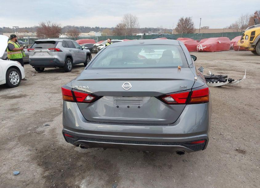 Photo 16 of 2020 Nissan Altima SR FWD (VIN 1N4BL4CVXLC119195)