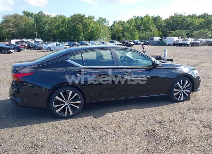 Photo 13 of 2020 Nissan Altima SR FWD (VIN 1N4BL4CVXLC168476)