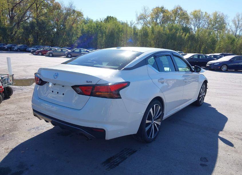 Photo 4 of 2020 Nissan Altima SR FWD (VIN 1N4BL4CVXLC183849)