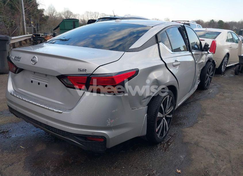 Photo 4 of 2020 Nissan Altima SR FWD (VIN 1N4BL4CVXLC214629)