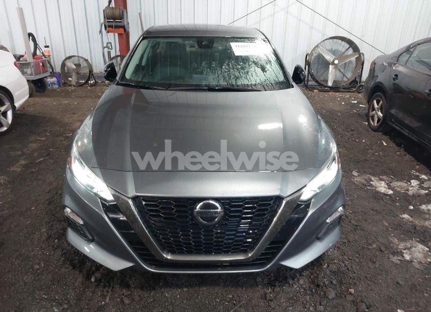 Photo 12 of 2020 Nissan Altima SR FWD (VIN 1N4BL4CVXLN301161)
