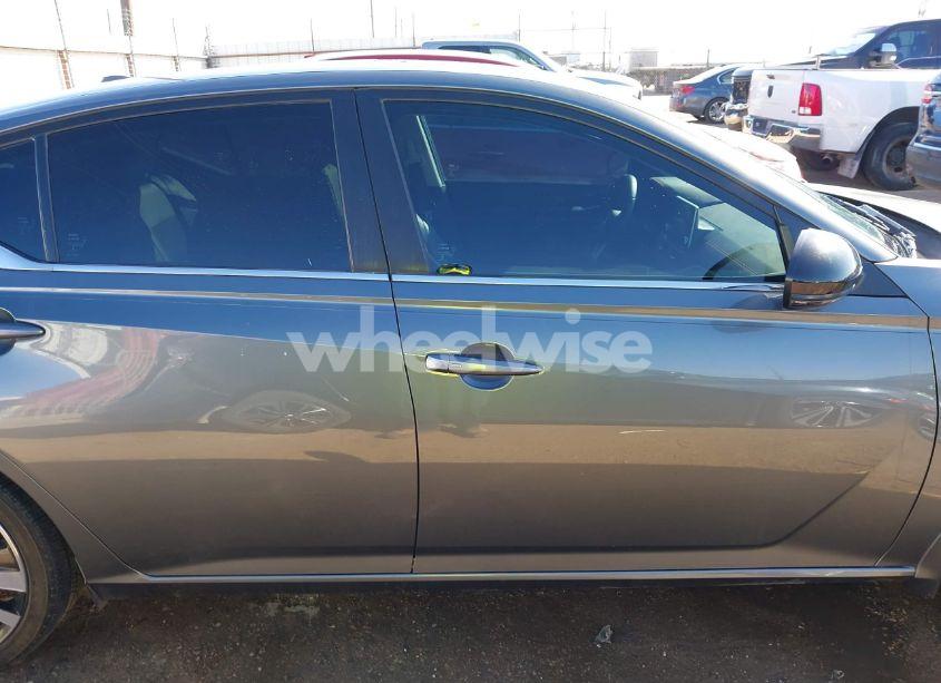Photo 13 of 2020 Nissan Altima SR FWD (VIN 1N4BL4CVXLN318977)