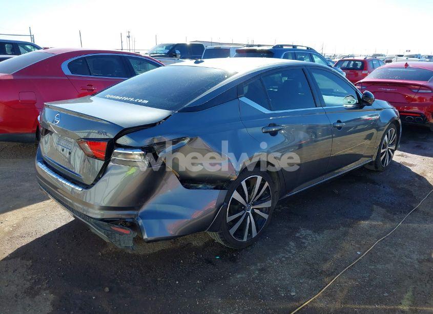 Photo 4 of 2020 Nissan Altima SR FWD (VIN 1N4BL4CVXLN318977)