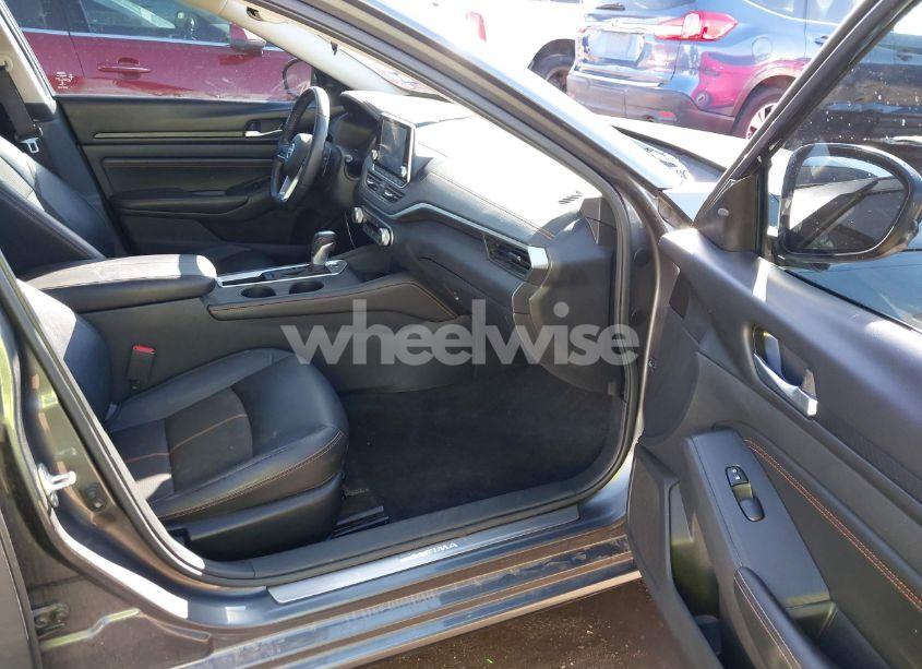 Photo 5 of 2020 Nissan Altima SR FWD (VIN 1N4BL4CVXLN318977)