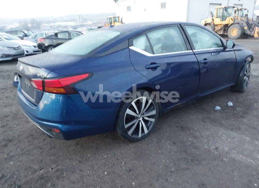 Photo 4 of 2021 Nissan Altima SR FWD (VIN 1N4BL4CVXMN318771)