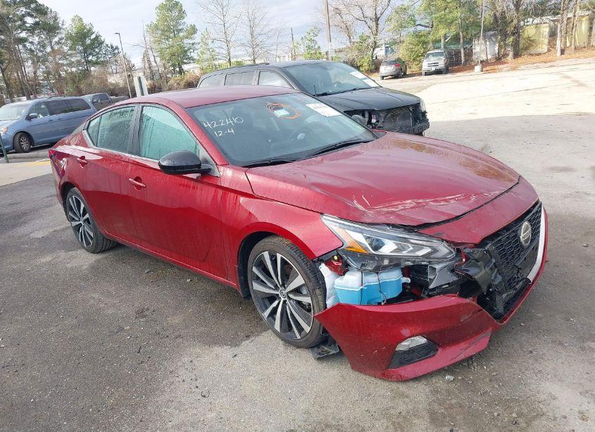 2021 Nissan Altima SR FWD (VIN 1N4BL4CVXMN382454) main photo