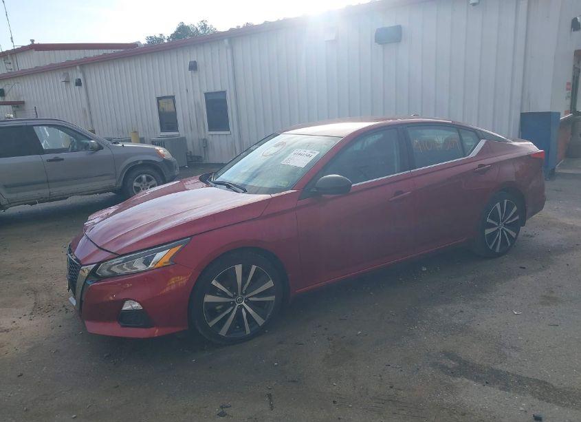 Photo 2 of 2021 Nissan Altima SR FWD (VIN 1N4BL4CVXMN382454)