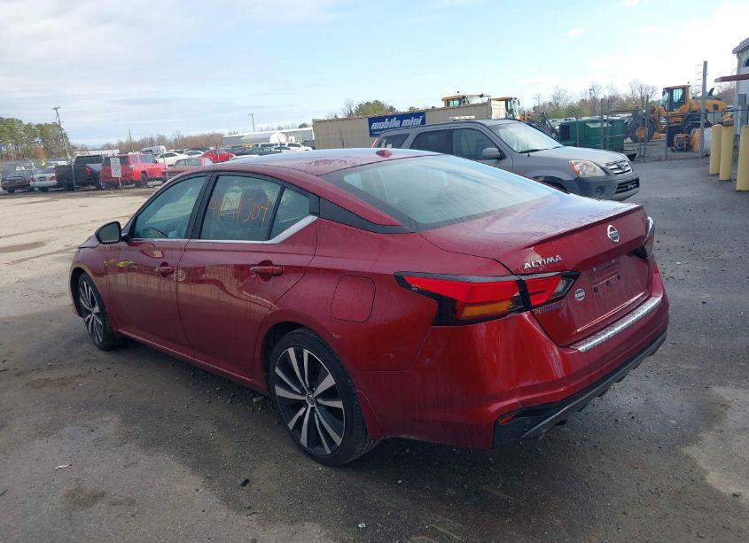 Photo 3 of 2021 Nissan Altima SR FWD (VIN 1N4BL4CVXMN382454)