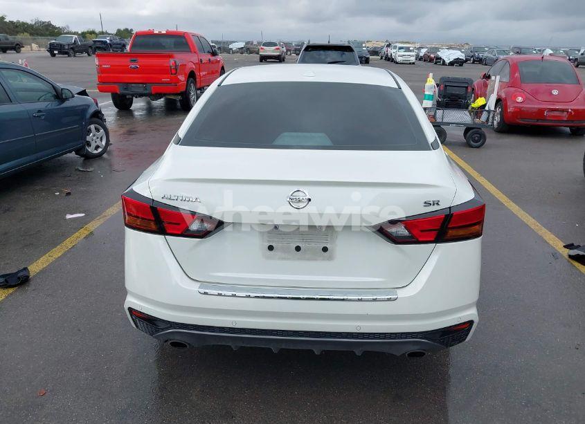 Photo 16 of 2021 Nissan Altima SR FWD (VIN 1N4BL4CVXMN397603)