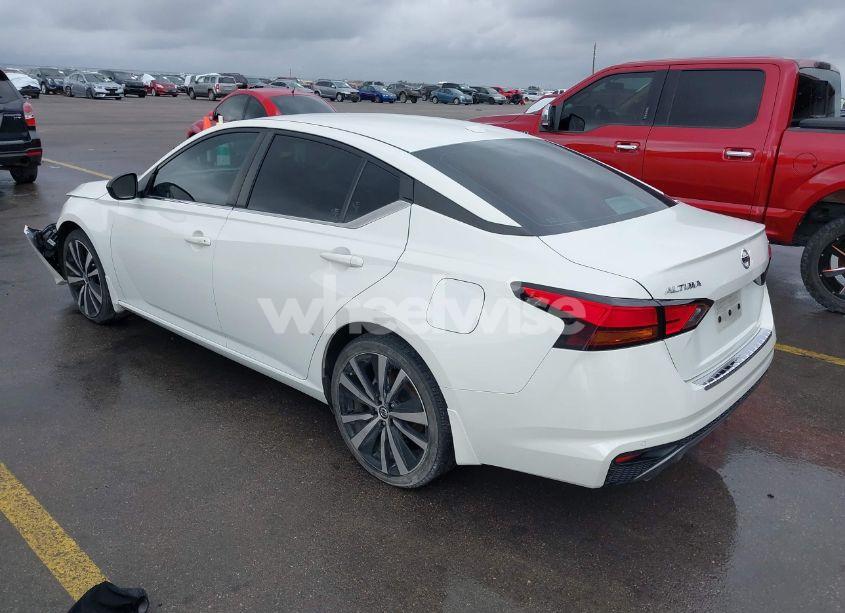 Photo 3 of 2021 Nissan Altima SR FWD (VIN 1N4BL4CVXMN397603)