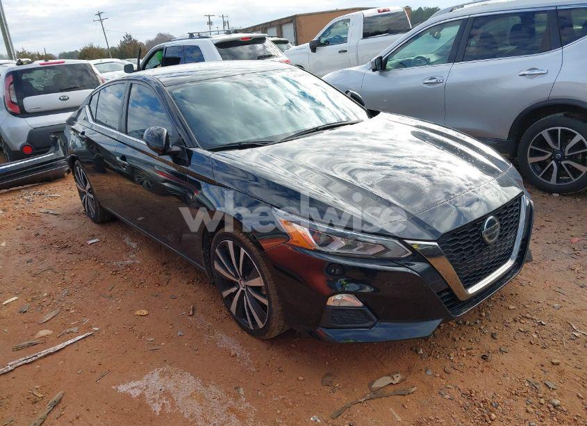 2021 Nissan Altima SR FWD (VIN 1N4BL4CVXMN406025) main photo