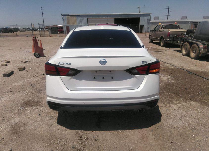 Photo 16 of 2021 Nissan Altima SR FWD (VIN 1N4BL4CVXMN413282)