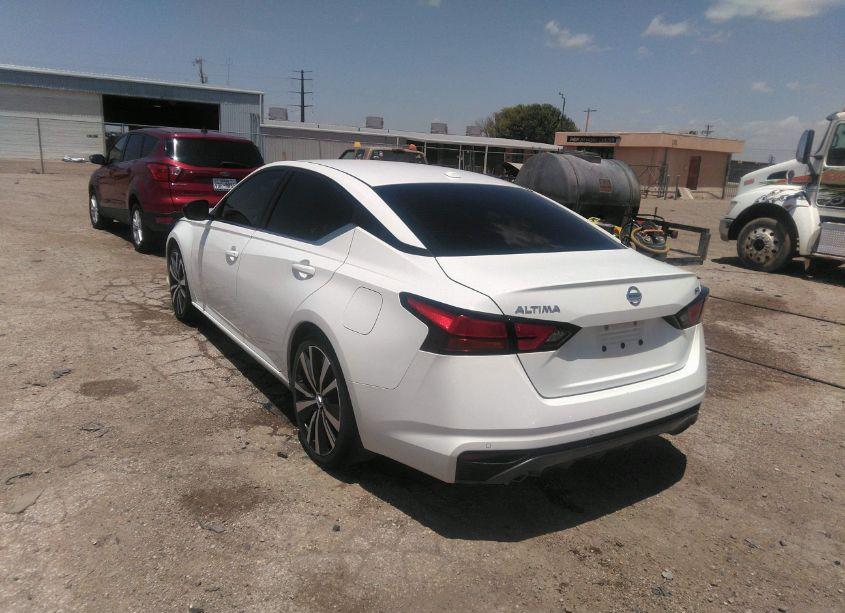 Photo 3 of 2021 Nissan Altima SR FWD (VIN 1N4BL4CVXMN413282)