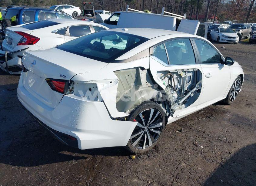 Photo 6 of 2022 Nissan Altima SR FWD (VIN 1N4BL4CVXNN331294)