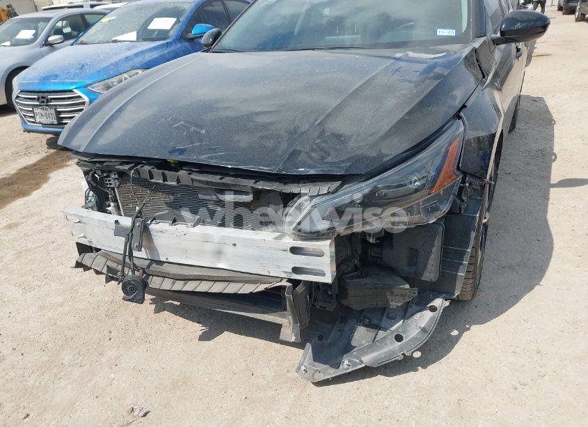 Photo 6 of 2023 Nissan Altima SR FWD (VIN 1N4BL4CVXPN303417)